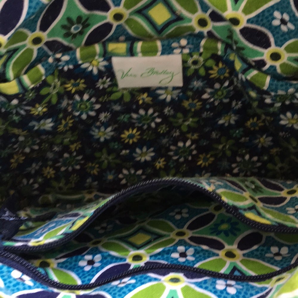 Vera Bradley purse - Picture 5 of 11